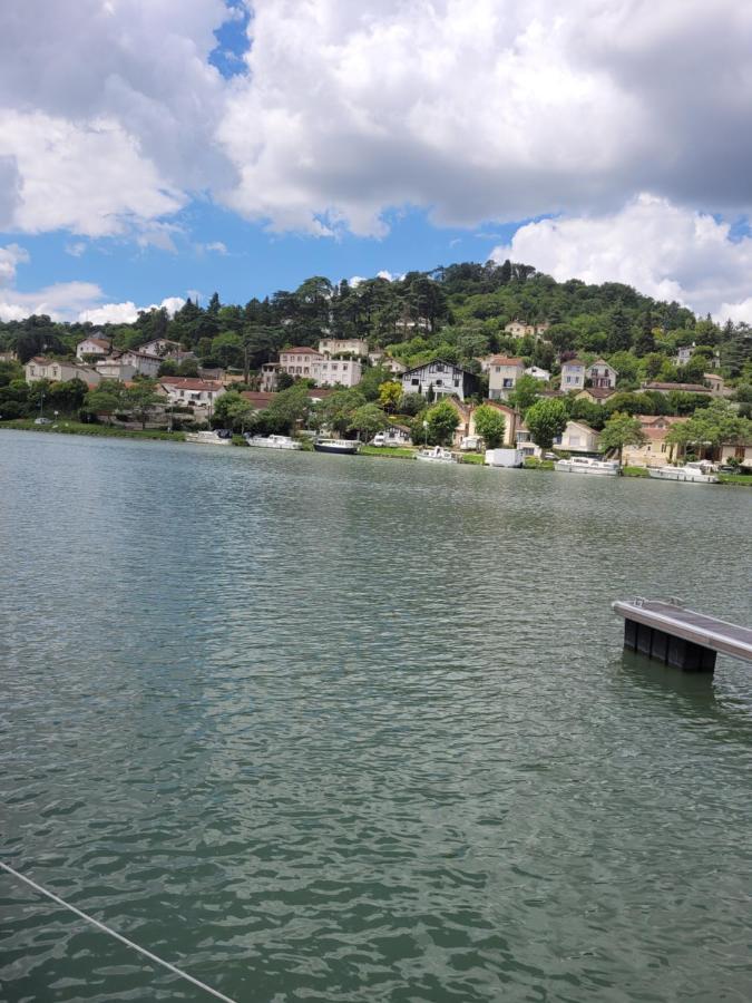 Un Air De Vacances Layrac Exterior foto